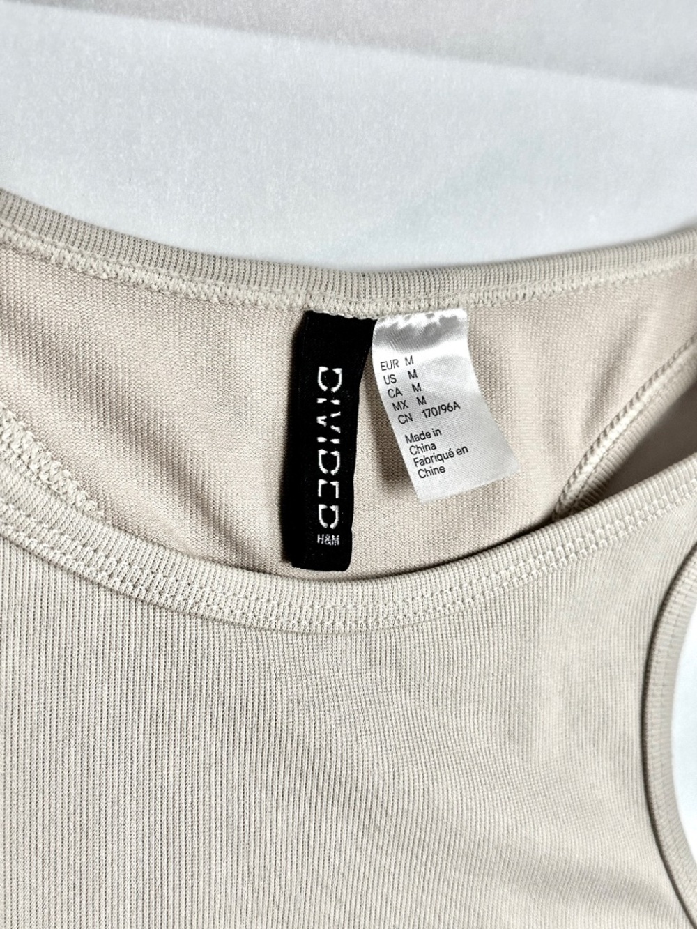 H&M Divided Beige Ribbed High-Neck Racerback Tank Top - Picture 5 of 6